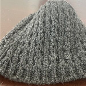 Universal Thread Cable Knit Beanie w/soft lining.